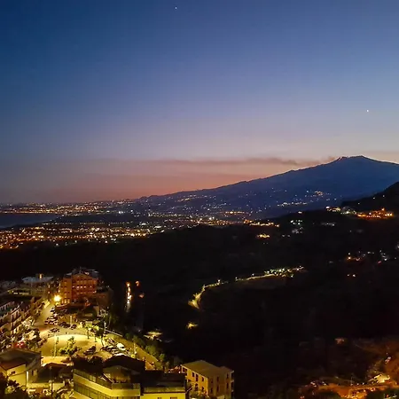 Casa Raffaella Apartment Giardini Naxos