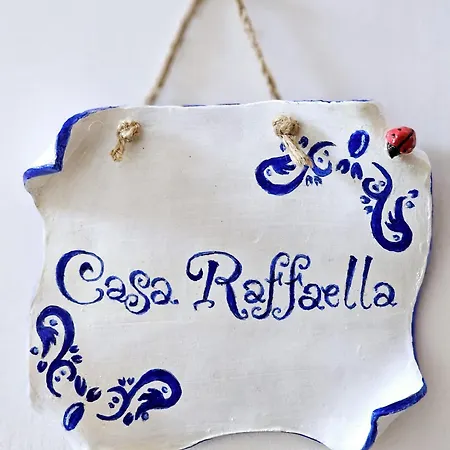 Casa Raffaella And *